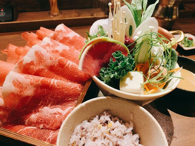 しゃぶ笑 なんばグランド花月店的實拍高清圖