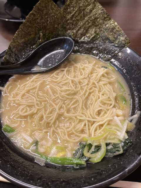 横浜家系ラーメン 龍馬家 柳川店的實拍高清圖
