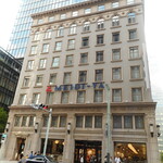 明治屋 京橋ストアー的实拍图