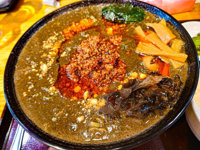 うしまる担々麺倶楽部的實拍高清圖