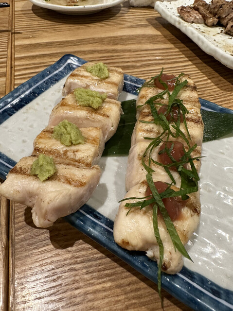 鳥八的實拍高清圖