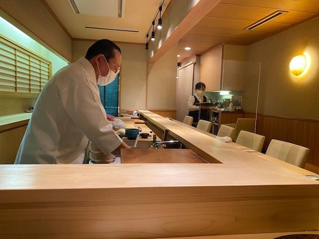 すし柿崎的實拍圖