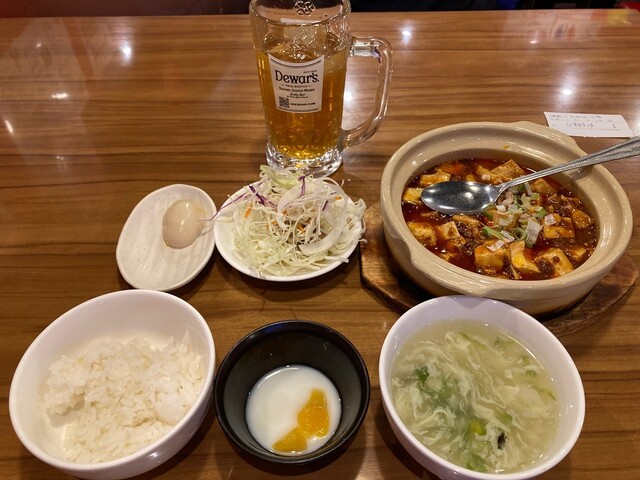 24時間 餃子酒場 目黒店的实拍高清图