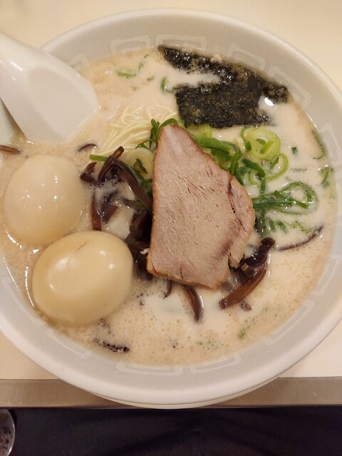 博多天神 新宿東口駅前店的實拍高清圖