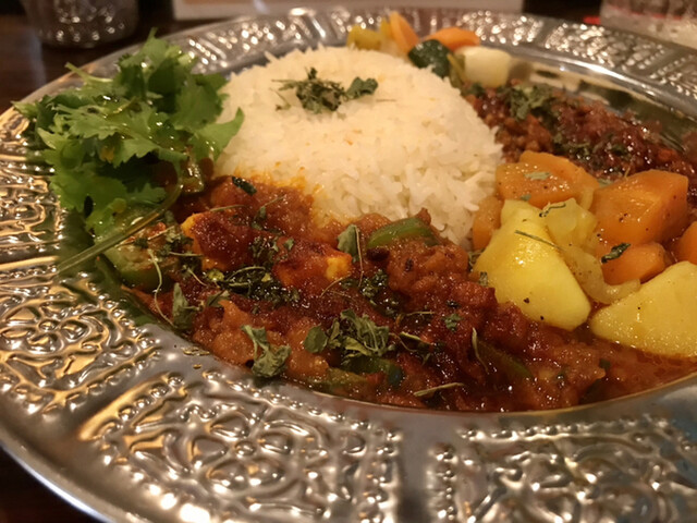 天竺伽哩 AKASHA 京橋本店的實拍高清圖