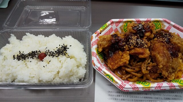 メガ盛り マンモス弁当 西中島南方店的實拍高清圖
