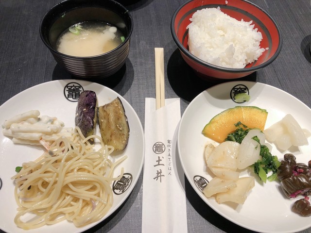 竈炊き立てごはん 土井 京都駅八条口店的實拍高清圖