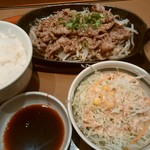 やよい軒 九条店的實拍圖