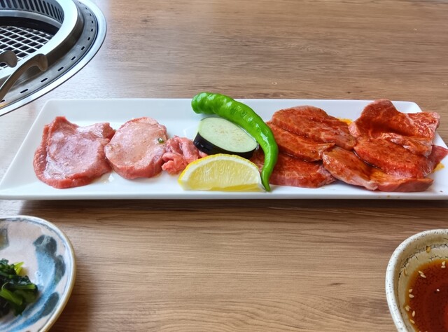 recommendations image for 焼肉 The INNOCENT CARVERY 新丸ビル店