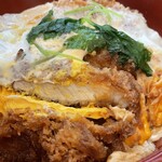 とんかつ伊勢  新宿野村ビル店的實拍圖