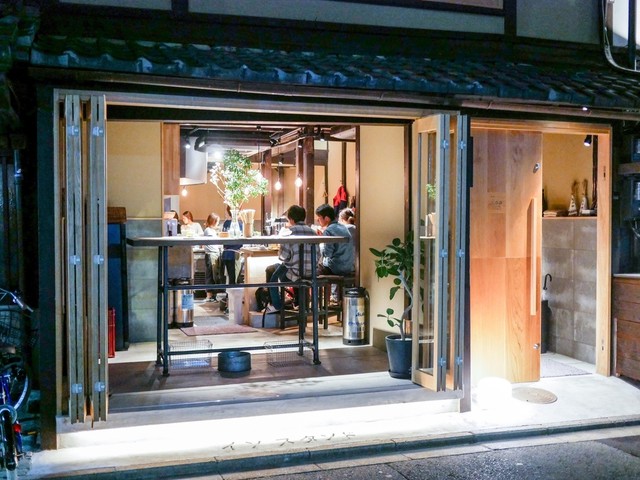 酒場トやさい イソスタンド的实拍高清图