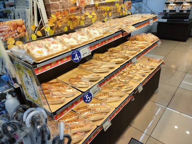recommendations image for デイリーヤマザキ 神田岩本町店