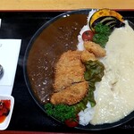 まるみ食堂的實拍圖