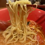 九州らーめん亀王 難波ＮＧＫ前店的實拍圖