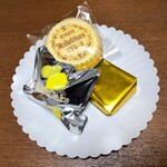 新月的实拍图