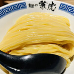 麺や兼虎 博多デイトス店的实拍图