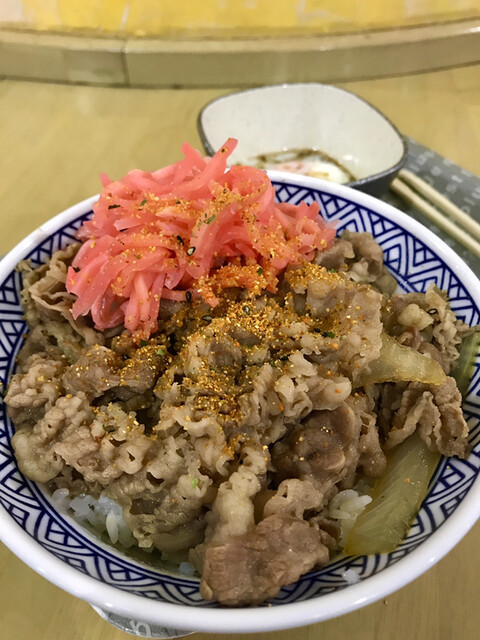 吉野家 東京競馬場店的實拍高清圖