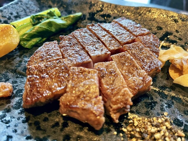 鉄板焼 やまなみ的实拍高清图