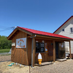 recommendations for 赤い屋根のソフトクリーム屋