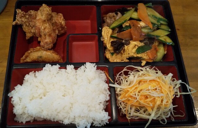 鮮味館 泉佐野店的實拍高清圖