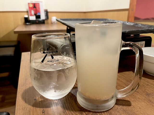 韓国料理豚ブザ 新宿店的實拍高清圖