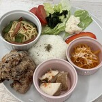 Ponole'a.Niu的實拍圖