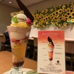 パティスリー カフェ デリーモ  梅田店的實拍圖