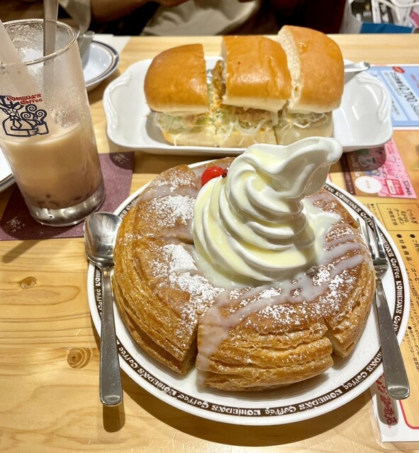 コメダ珈琲店 有楽町ビックカメラ店的实拍高清图