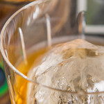 バー クラ クラ的实拍图