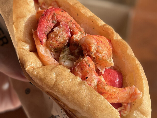 recommendations image for LUKE’S LOBSTER 表参道キャットストリート店