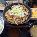 吉野家 南池袋店的实拍图