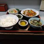 平和飯店的實拍圖