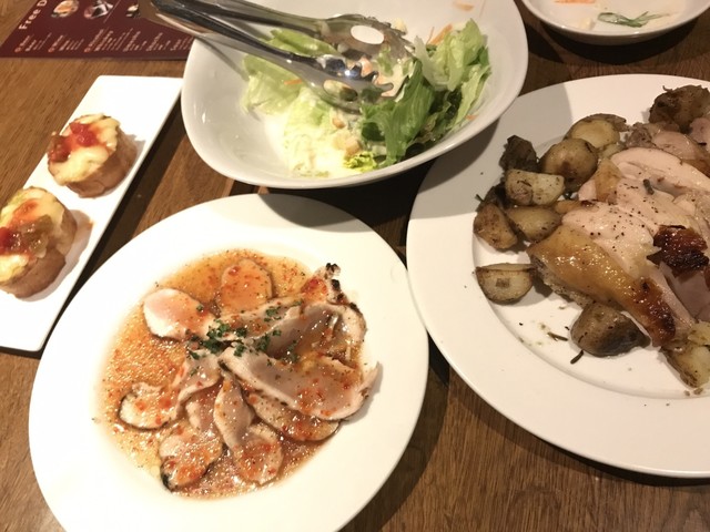 焼き鳥・肉寿司・しゃぶしゃぶ鍋 食べ放題 個室居酒屋 楽楽 渋谷店的實拍高清圖