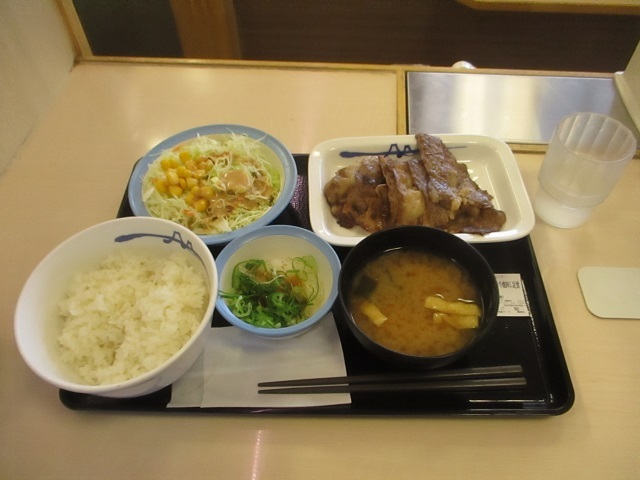 松屋 亀岡店的实拍高清图