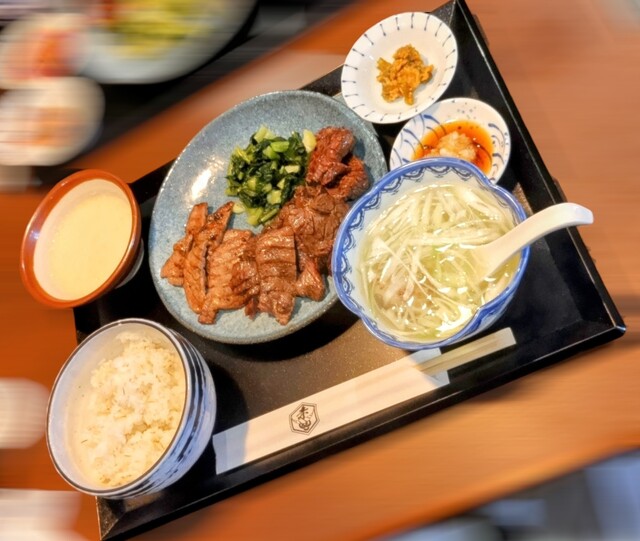 炭焼牛たん 赤兵衛分店的实拍高清图