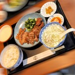 炭焼牛たん 赤兵衛分店的实拍图