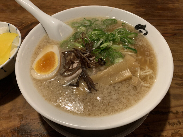熟成細麺 宝屋 西小路五条店的實拍高清圖