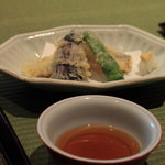 泉岳寺門前 紋屋的實拍圖