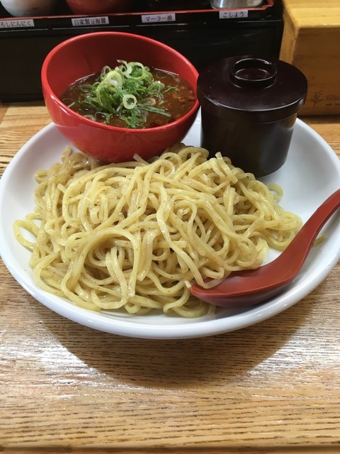 賢蔵辣麺的實拍高清圖