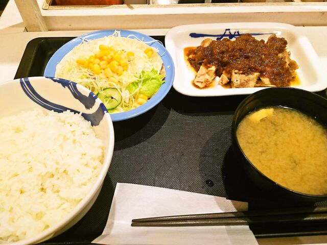 松屋 府中店的实拍高清图