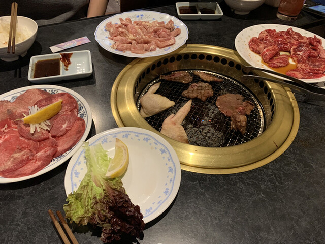 焼肉亭的实拍高清图