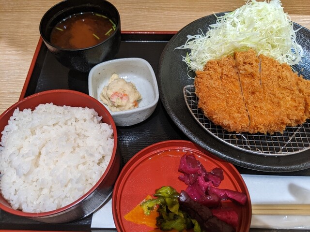 手切りロース かちかつ 品川シーズンテラス店的實拍高清圖