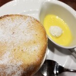 星乃珈琲店 国立駅前店的实拍图