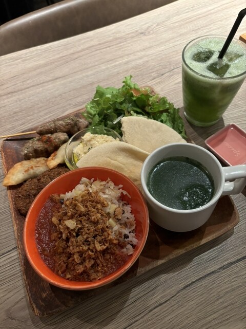 Arabian Restaurant ＆ Cafe Bar Oasis的實拍高清圖