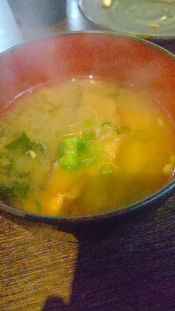 魚と旬菜と日本酒　炙りのどまん中的实拍高清图