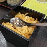 資さんうどん 南里店的实拍图