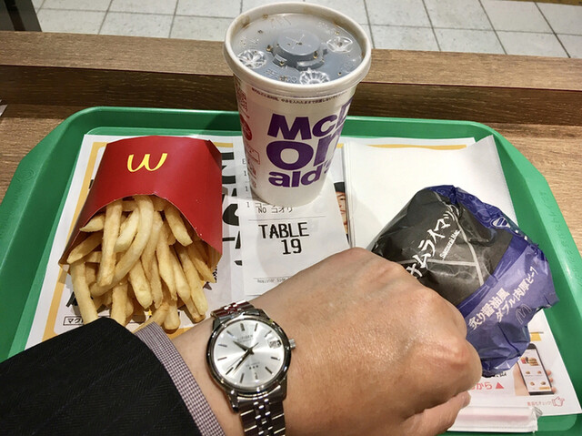 マクドナルド ＪＲ大阪駅桜橋口店的實拍高清圖