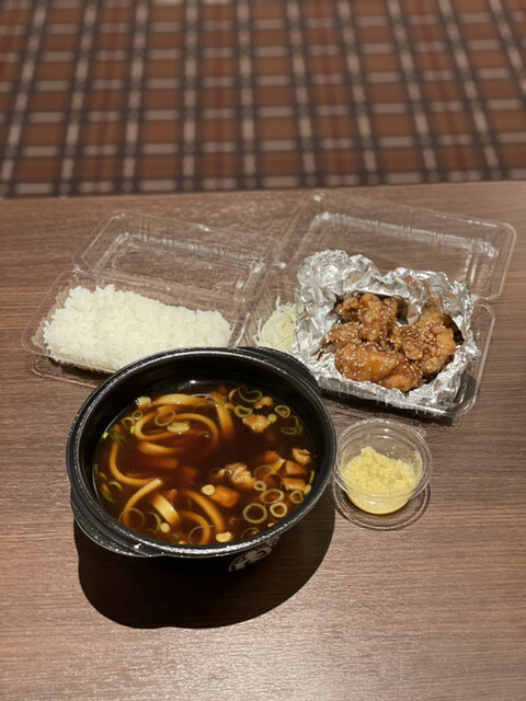 元祖肉肉うどん 中洲店的實拍高清圖