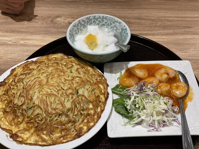 梅蘭 ヤエチカ店的實拍高清圖