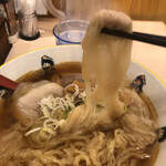 ワンタンメンの満月 三鷹店的实拍图